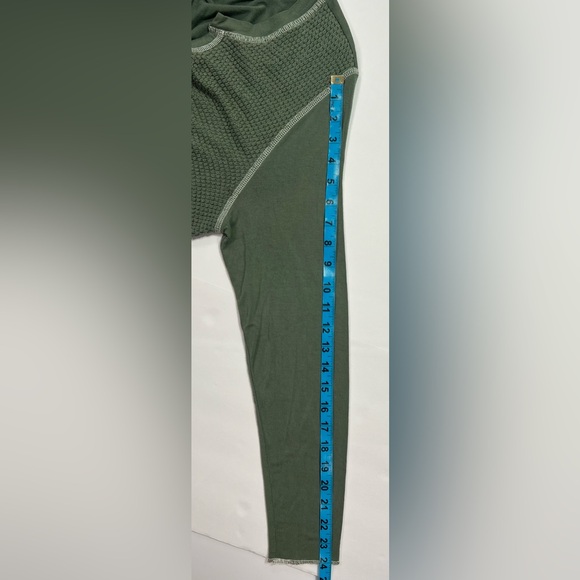 Soft Surroundings Hallie Henley Long Sleeve Asymmetrical Tunic Top - green, L - Picture 5 of 8